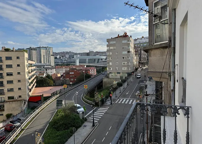 Centro Vigo Apartamento Reformado, Ave-Vialia - Muy Centrico 5Pax