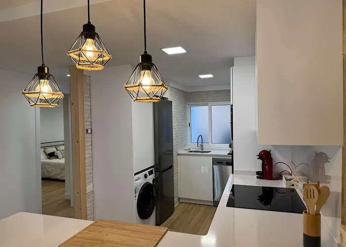 Centro Vigo Apartamento Reformado, Ave-Vialia - Muy Centrico 5Pax